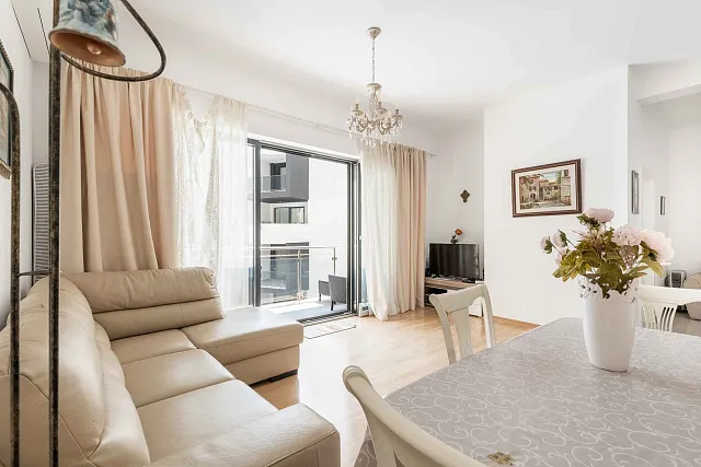 Modern 59 m² Apartment with Panoramic Sea View in Bečići — photo 4